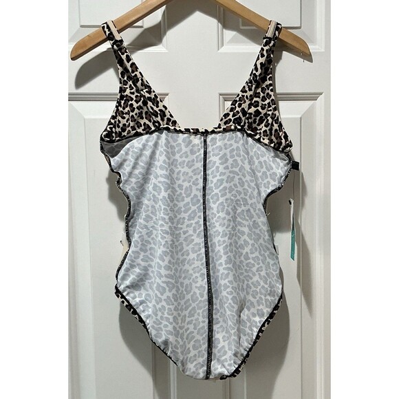 NEW Ruched Shaping Swimsuit Adjustable Padded UPF 50 Animal Print Size 10 - Picture 8 of 10